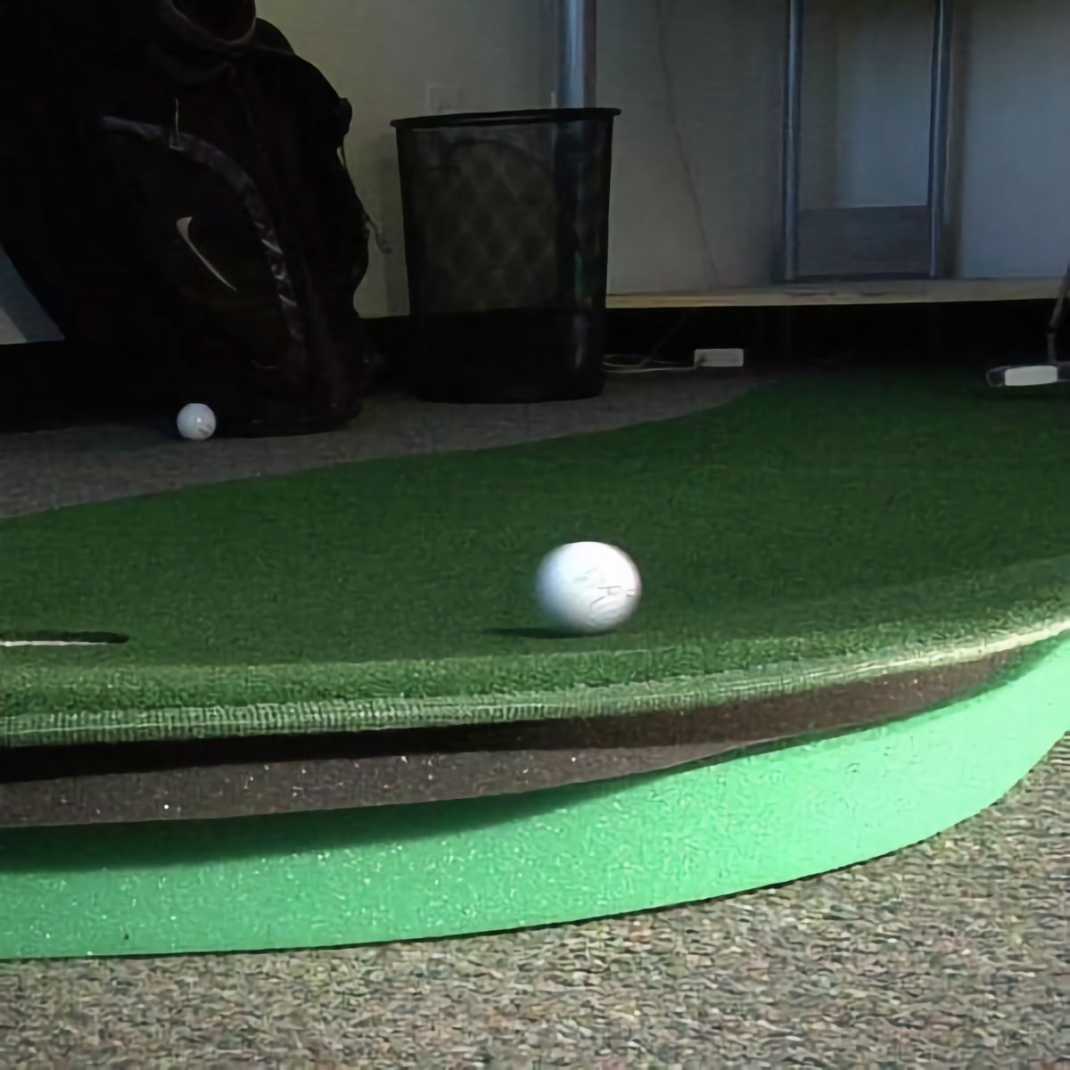 Big Moss Super G Putting Green