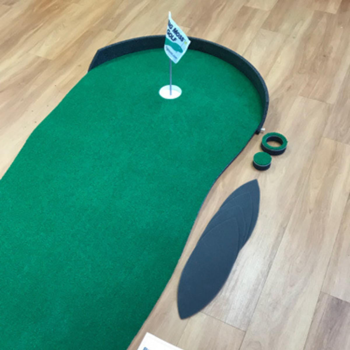 Big Moss Original Putting Green