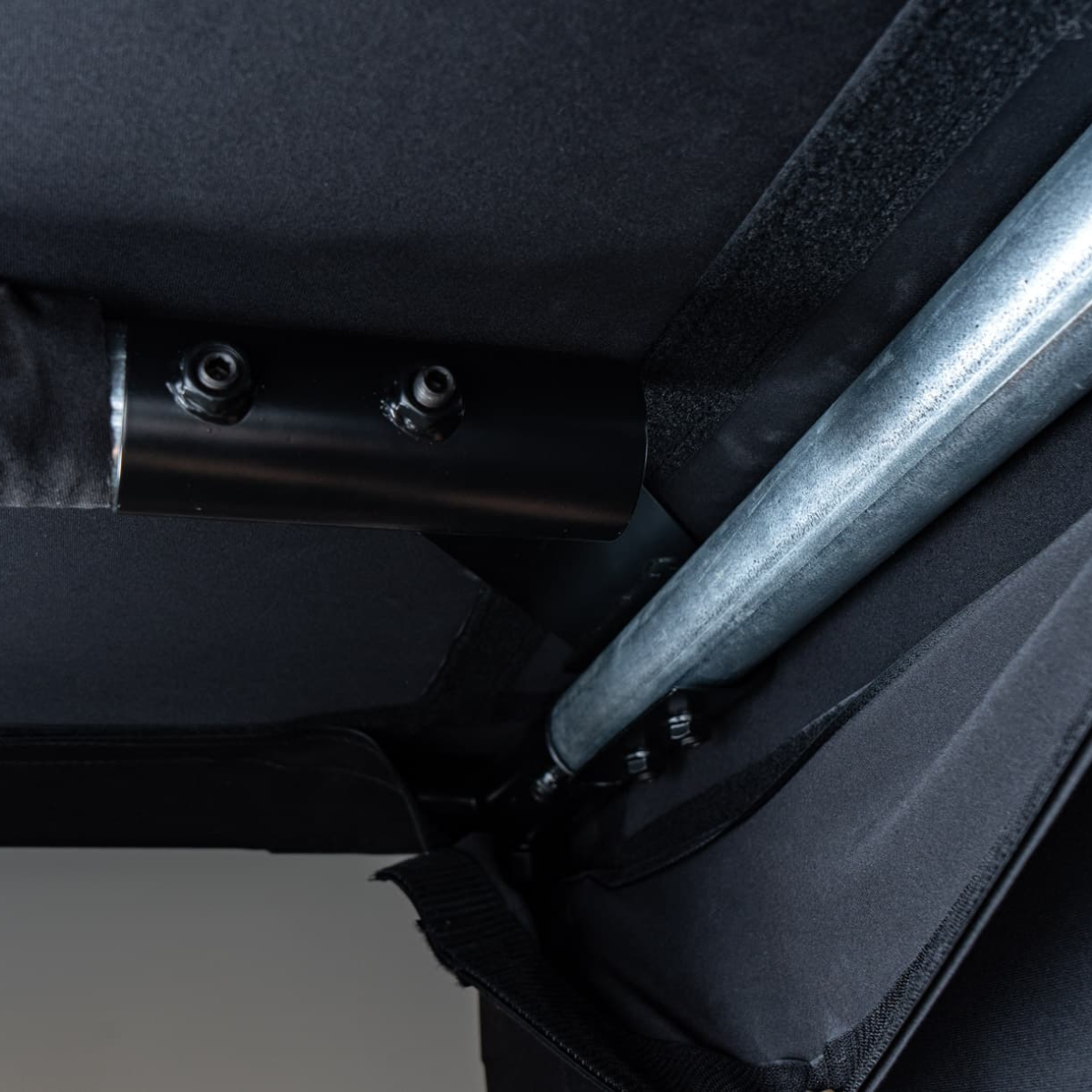 Carl's Place Movable Ceiling Crossbar